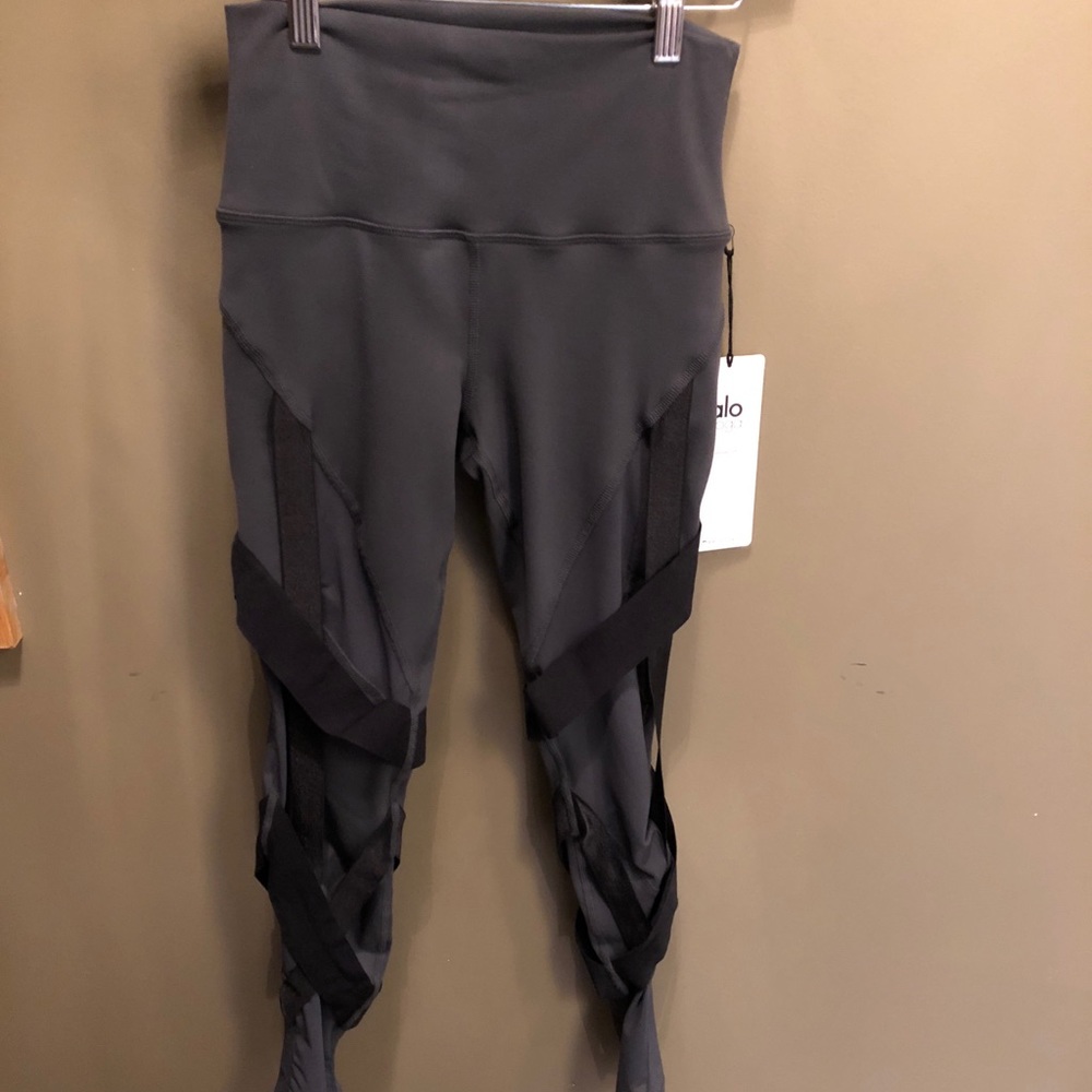 Alo Yoga High-Waist Bandage Legging